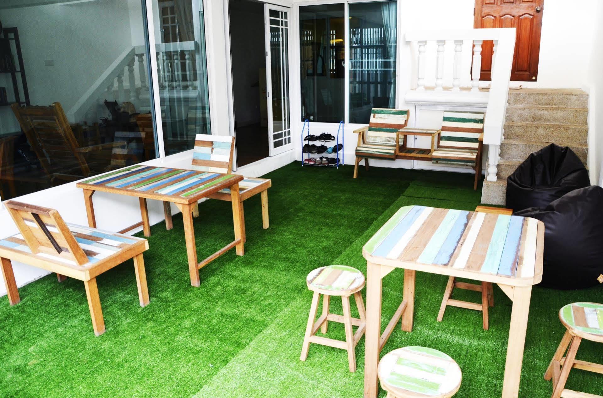 Baan Paan Sook Unitato Hostel Μπανγκόκ Εξωτερικό φωτογραφία