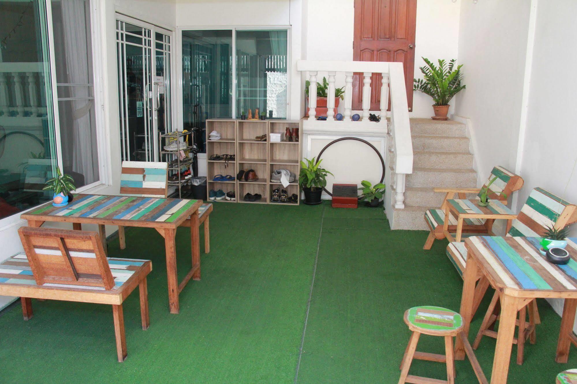 Baan Paan Sook Unitato Hostel Μπανγκόκ Εξωτερικό φωτογραφία