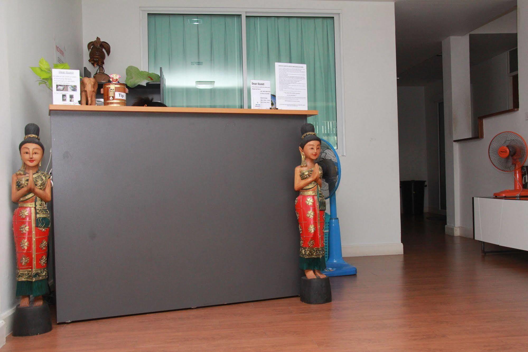 Baan Paan Sook Unitato Hostel Μπανγκόκ Εξωτερικό φωτογραφία